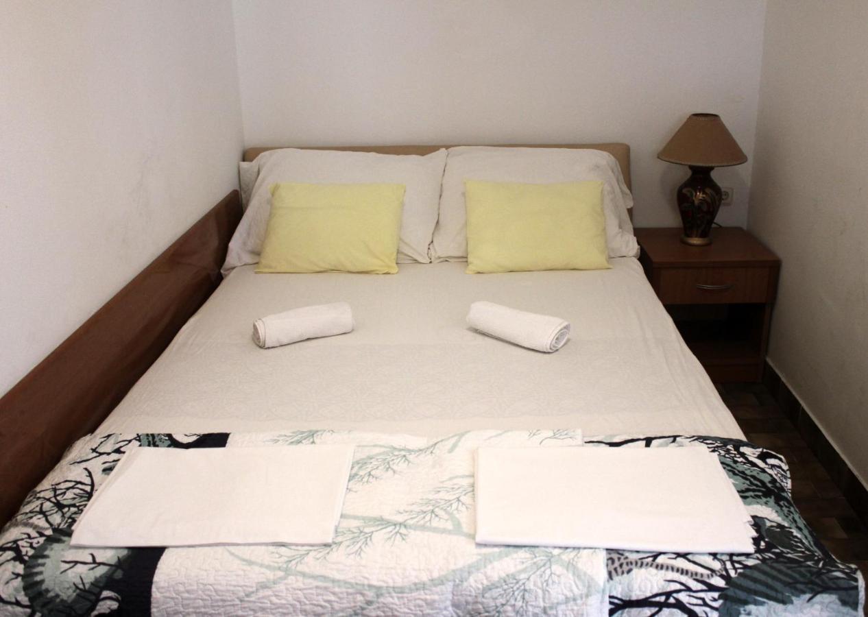 Apartment Krajacic Krk Town Esterno foto