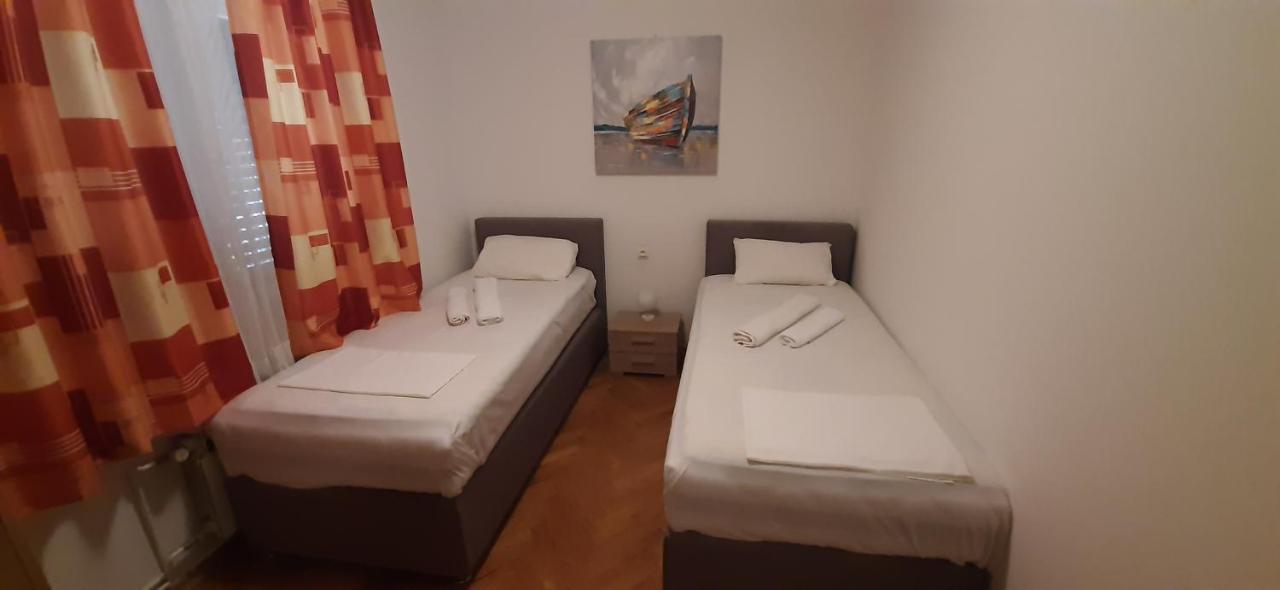 Apartment Krajacic Krk Town Esterno foto