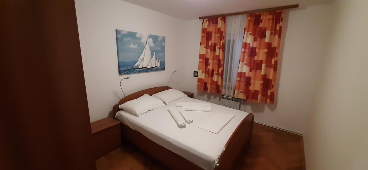 Apartment Krajacic Krk Town Esterno foto