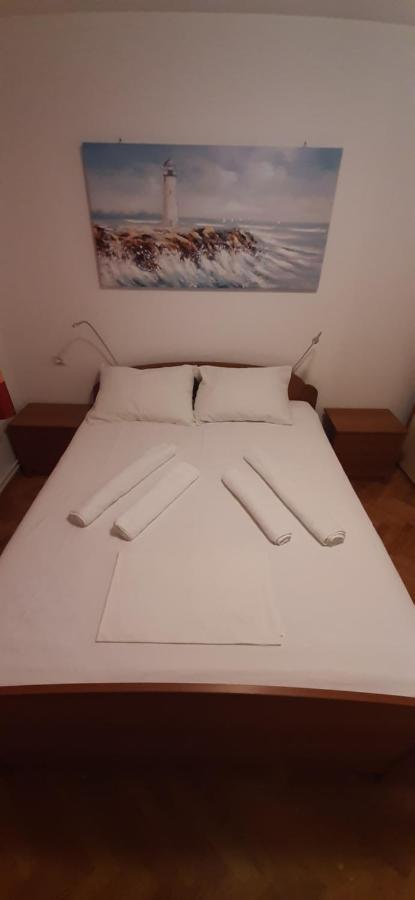Apartment Krajacic Krk Town Esterno foto